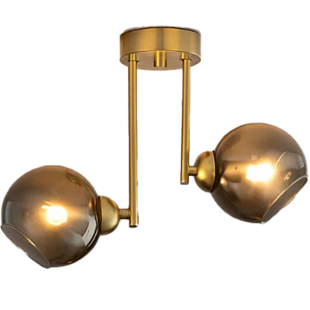 Des globes fumés qui tamisent sans assombrir