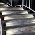 Balise solaire triangulaire pour marches d'escalier, lot de 2