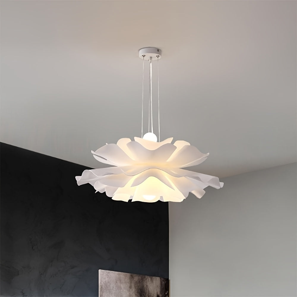 Suspension lotus à pétales blancs superposés, Ø 50 cm, douille E27