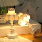 Mini lampe de table 14 cm à piles, abat-jour cloche, lotus ou pagode