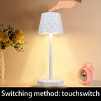 Lampe de bureau LED rose sans fil, abat-jour facetté en relief