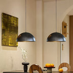 Suspension dôme en métal noir martelé à intérieur doré, Ø 40 cm