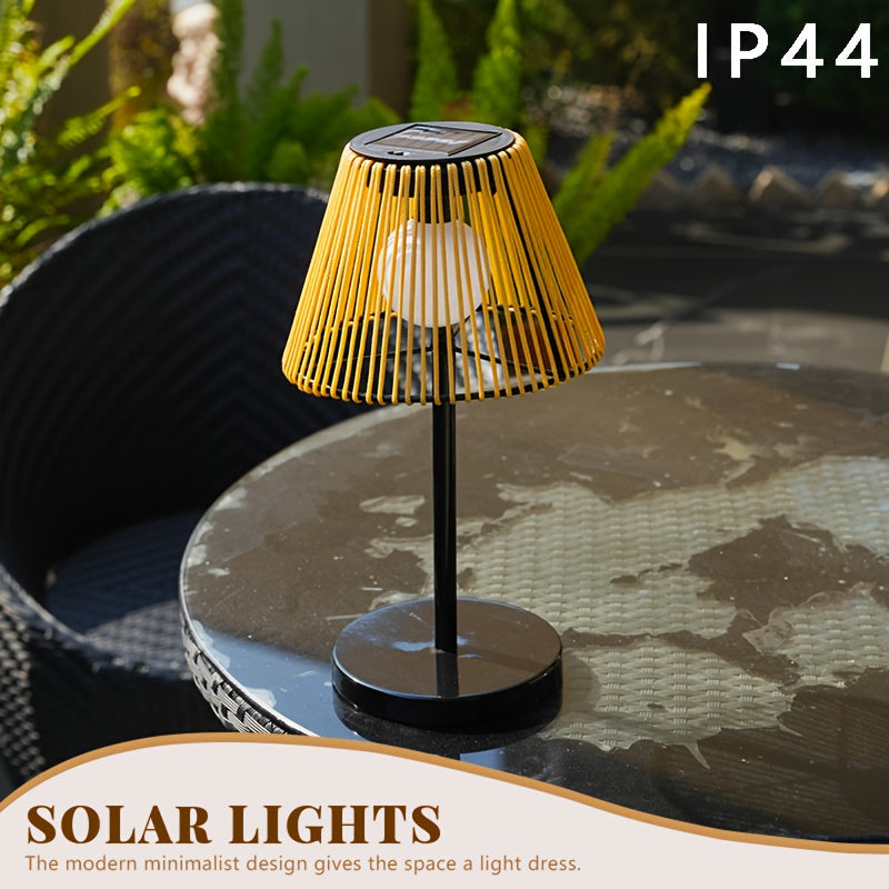 Lampe de table solaire d'extérieur à abat-jour en cordage kaki, IP44