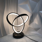 Lampe de bureau LED à anneaux entrelacés en aluminium noir, USB