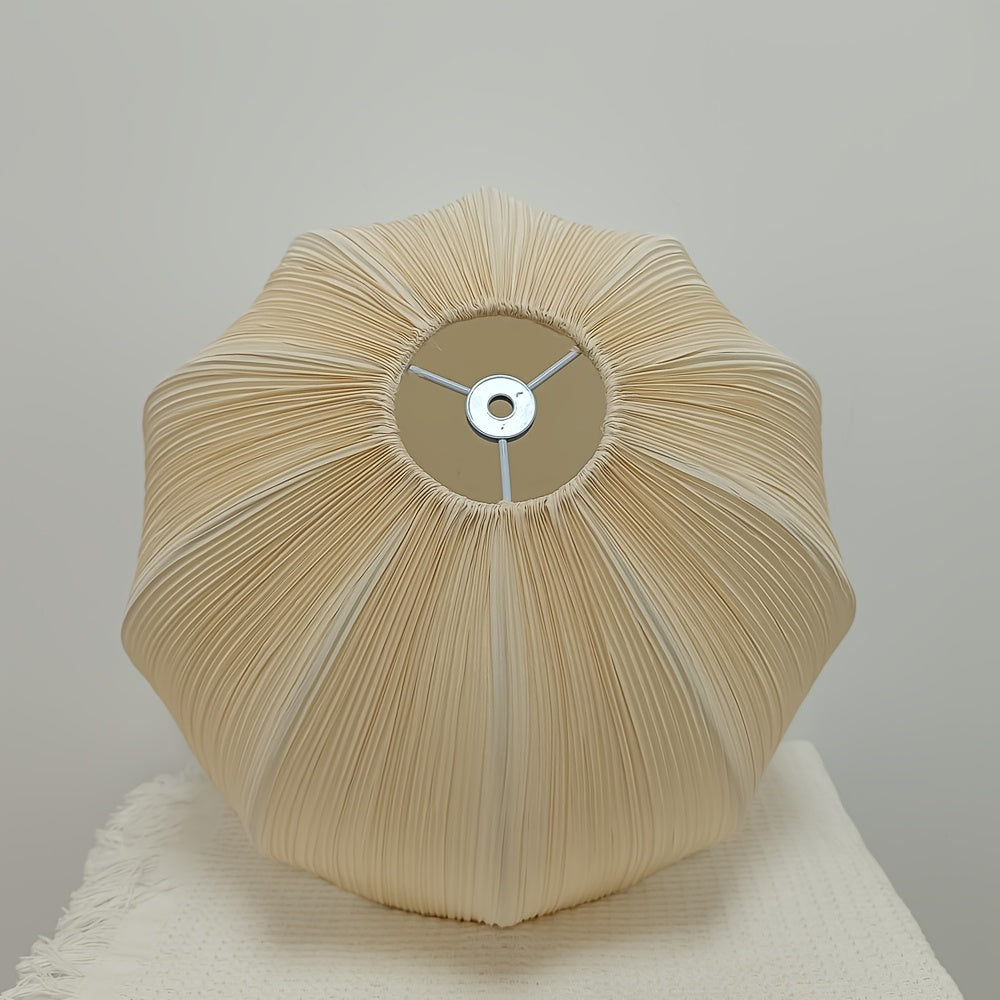 Abat-jour dôme en tissu plissé crème à bord festonné, Ø 39 cm