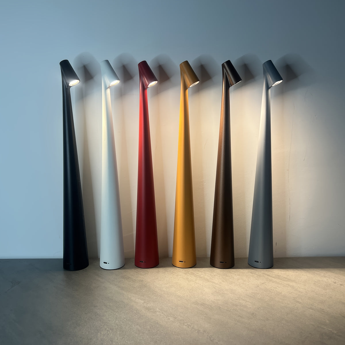 Lampe de table sans fil conique en métal, 45 ou 33,5 cm, 5 coloris
