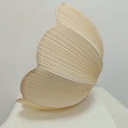 Abat-jour dôme en tissu plissé crème à bord festonné, Ø 39 cm