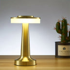 Lampe de table LED sans fil dorée en métal brossé, 3 teintes tactiles