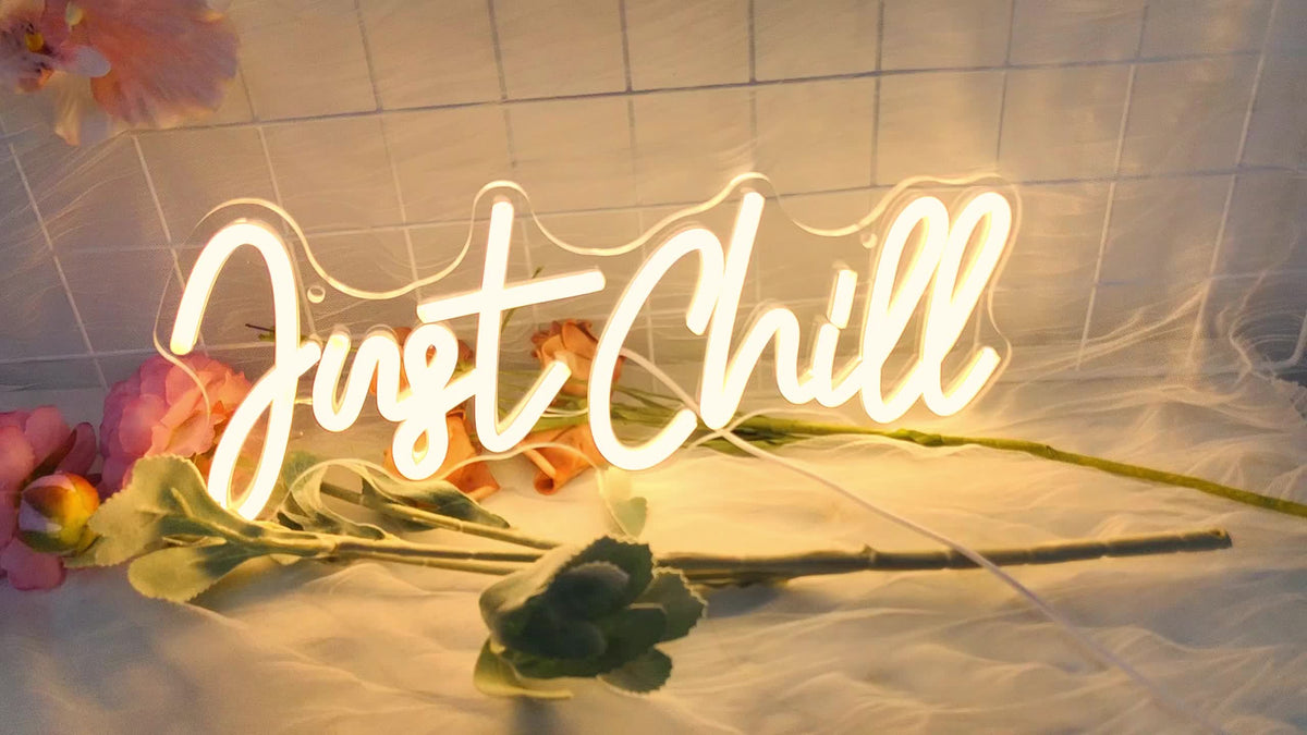 Enseigne néon LED « Just Chill » blanc chaud en cursive, 35,5 cm