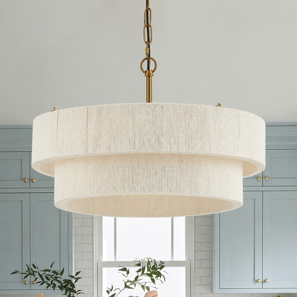 Un lustre côtier pour salle à manger et îlot