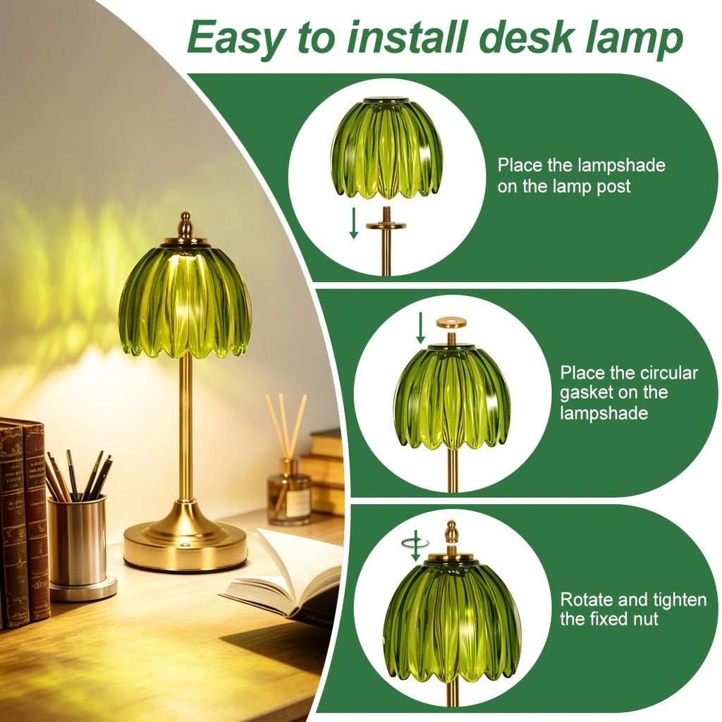 Lampe de chevet sans fil en verre nervuré vert ou orange, pied doré