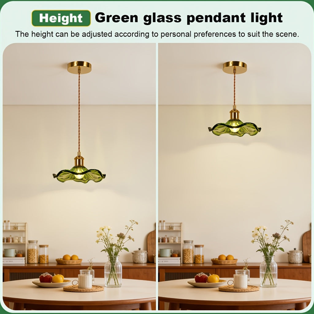 Suspension en verre vert feuille de lotus, douille dorée E27