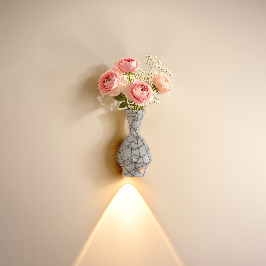 Applique murale vase LED à détecteur, décor craquelé ou galaxie
