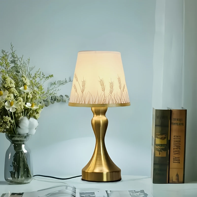 Lampe de chevet pied doré galbé, abat-jour imprimé épis de blé
