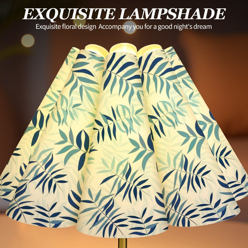 Lampe de chevet plissée à feuillage bleu-vert, pied doré et câble USB